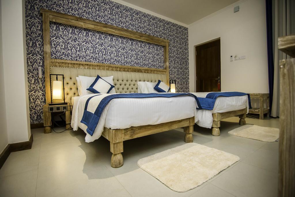 Rivora Residence Канди Екстериор снимка