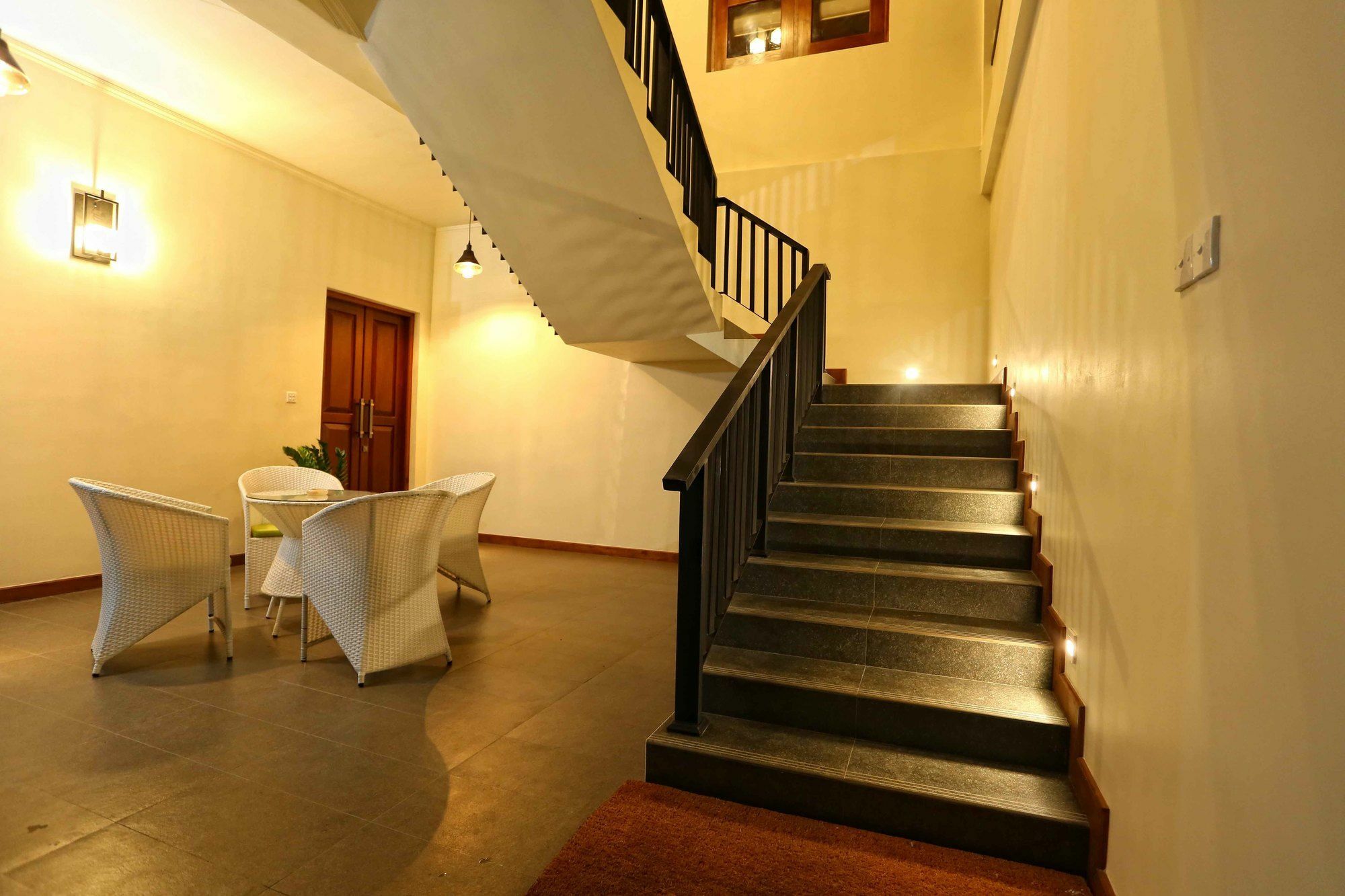 Rivora Residence Канди Екстериор снимка