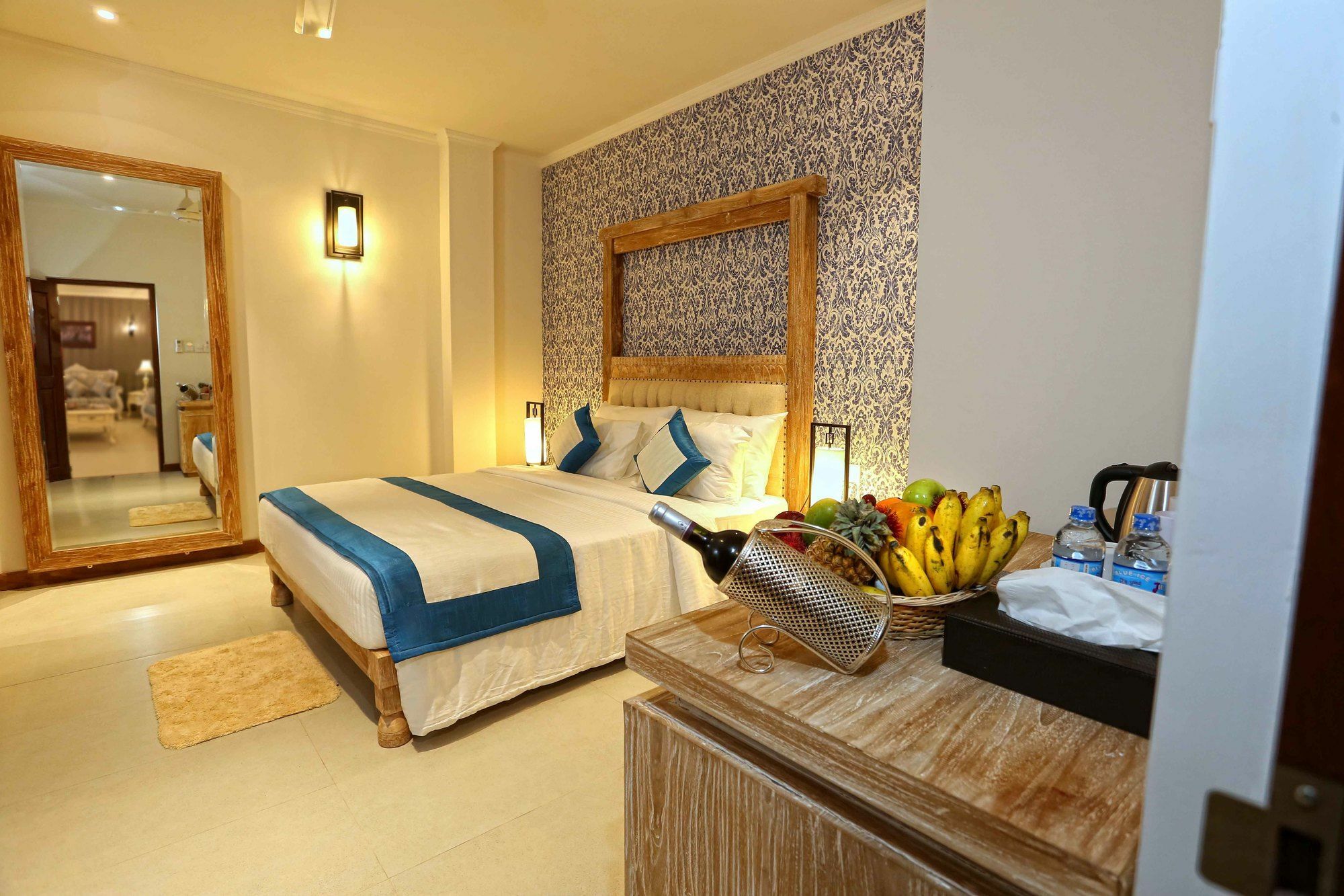 Rivora Residence Канди Екстериор снимка